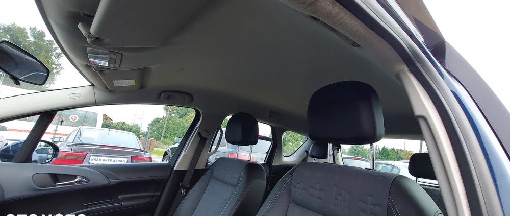 Opel Meriva cena 21900 przebieg: 255000, rok produkcji 2013 z Wiązów małe 497